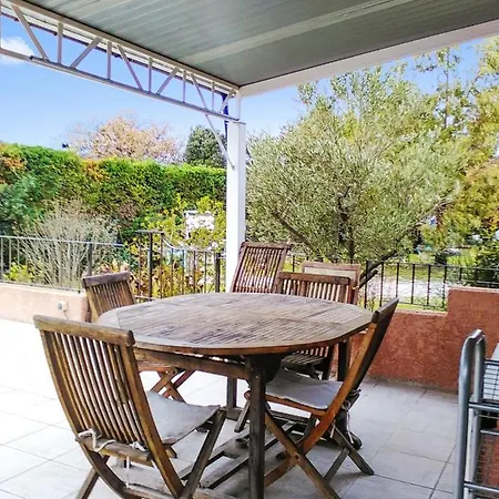 Maison Charmante Pres De Avec Piscine Privee Holiday home *