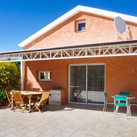 Casa vacanze Maison Charmante Près De Avec Piscine Privée Castelnou